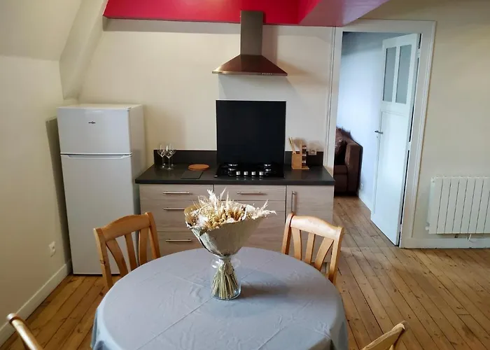 Le Gite Du Tresor 아파트 몽트뢰유벨레이